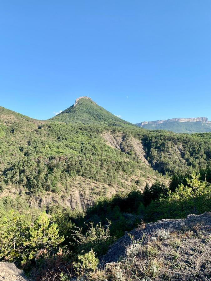 Gite De Charme Le Val Mellis Classe 3 Etoiles Dans La Douceur Provencale Vaumeilh Eksteriør bilde